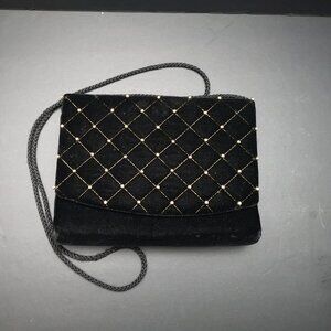 Heys International Canada Black Velvet Magnetic Closure Evening / Crossbody Bag